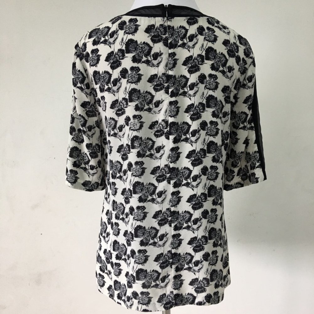 A.L.C. Women's Black White Floral Short Sleeve 100% Silk Crew Blouse Size Large - Picture 11 of 14